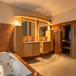 公寓 Bel Air - 3 Bedroom With Sauna And Phenomenal Sea View T72